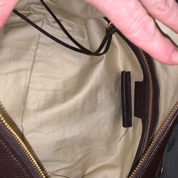 NWOT genuine leather brown pebbles Alexis Hudson Handbag gold toned hardware - Picture 15 of 16